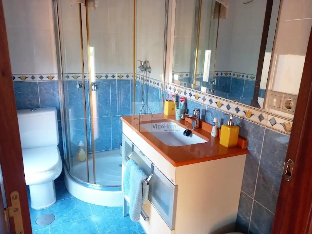 Bathroom of Houses for sale in Cangas   with Heating, Private garden and Terrace