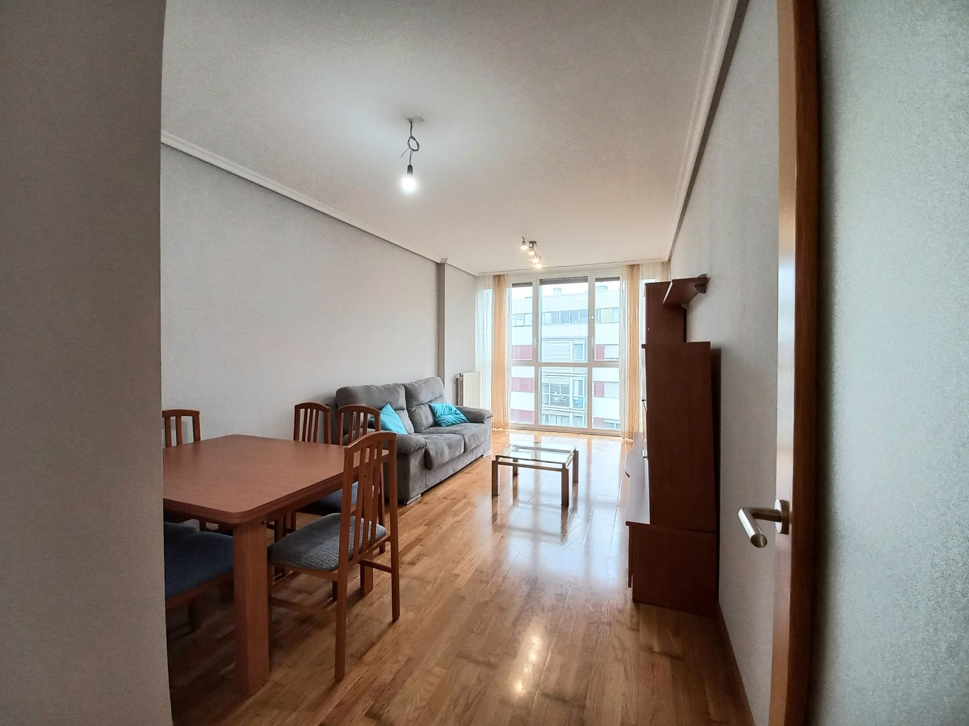 Sala d'estar de Pis en venda en Burgos Capital amb Traster