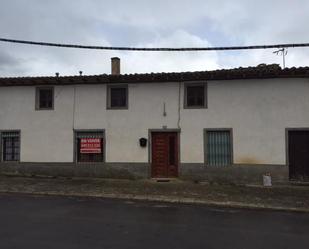 Vista exterior de Casa o xalet en venda en Mota del Marqués amb Terrassa