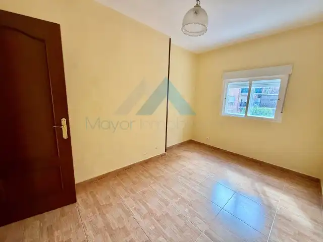 Schlafzimmer von Wohnung zum Verkauf in Alcalá de Henares mit Klimaanlage, Terrasse und Ofen