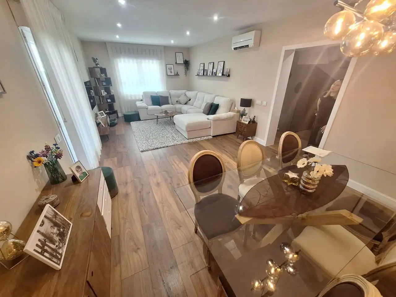 Sala de estar de Casa adosada en venta en Carranque con Aire acondicionado, Calefacción y Terraza