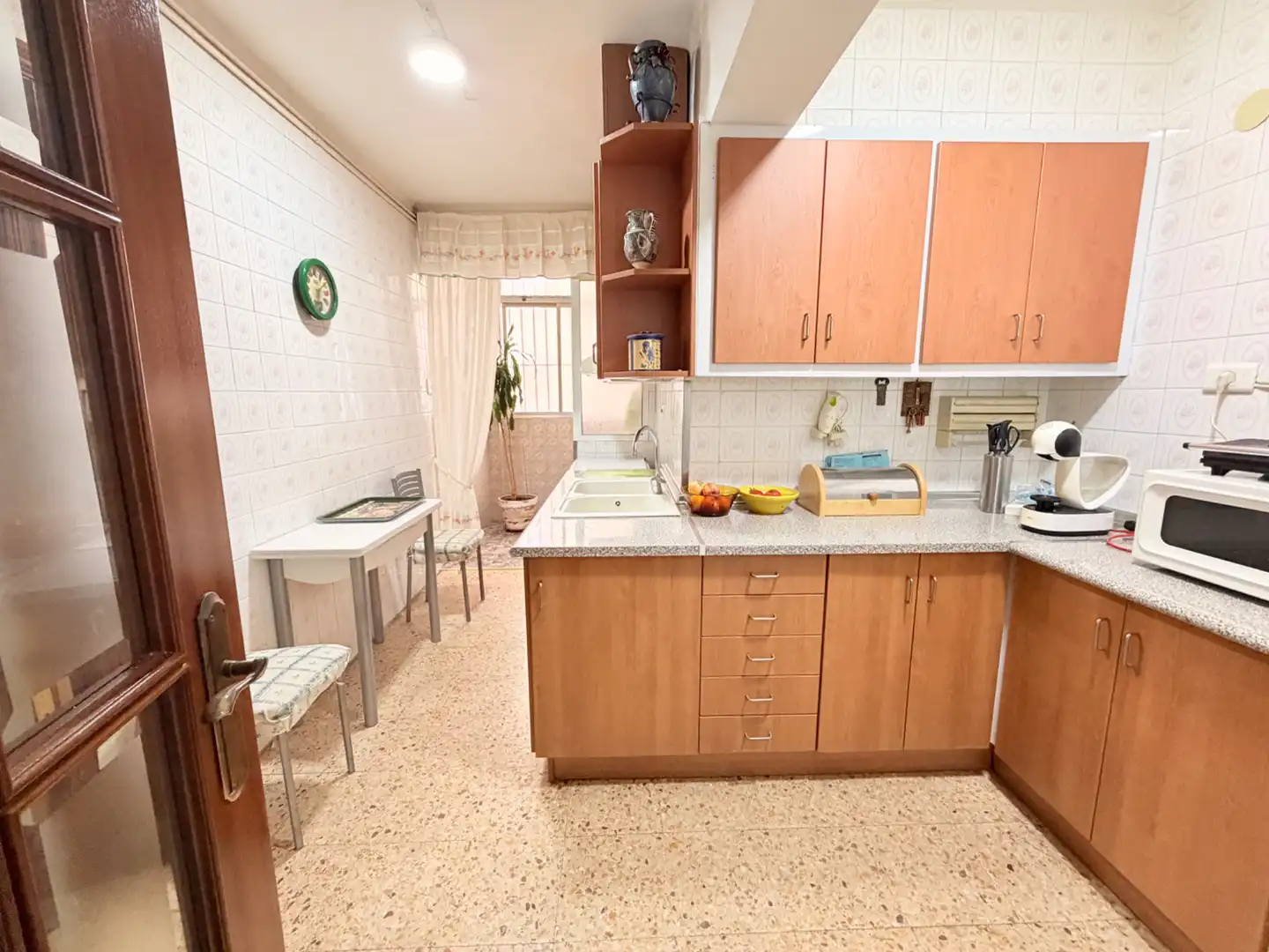 Cocina de Piso en venta en Castellón de la Plana / Castelló de la Plana con Amueblado, Horno y Lavadora