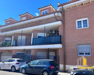 Exterior view of Apartment for sale in Camarma de Esteruelas