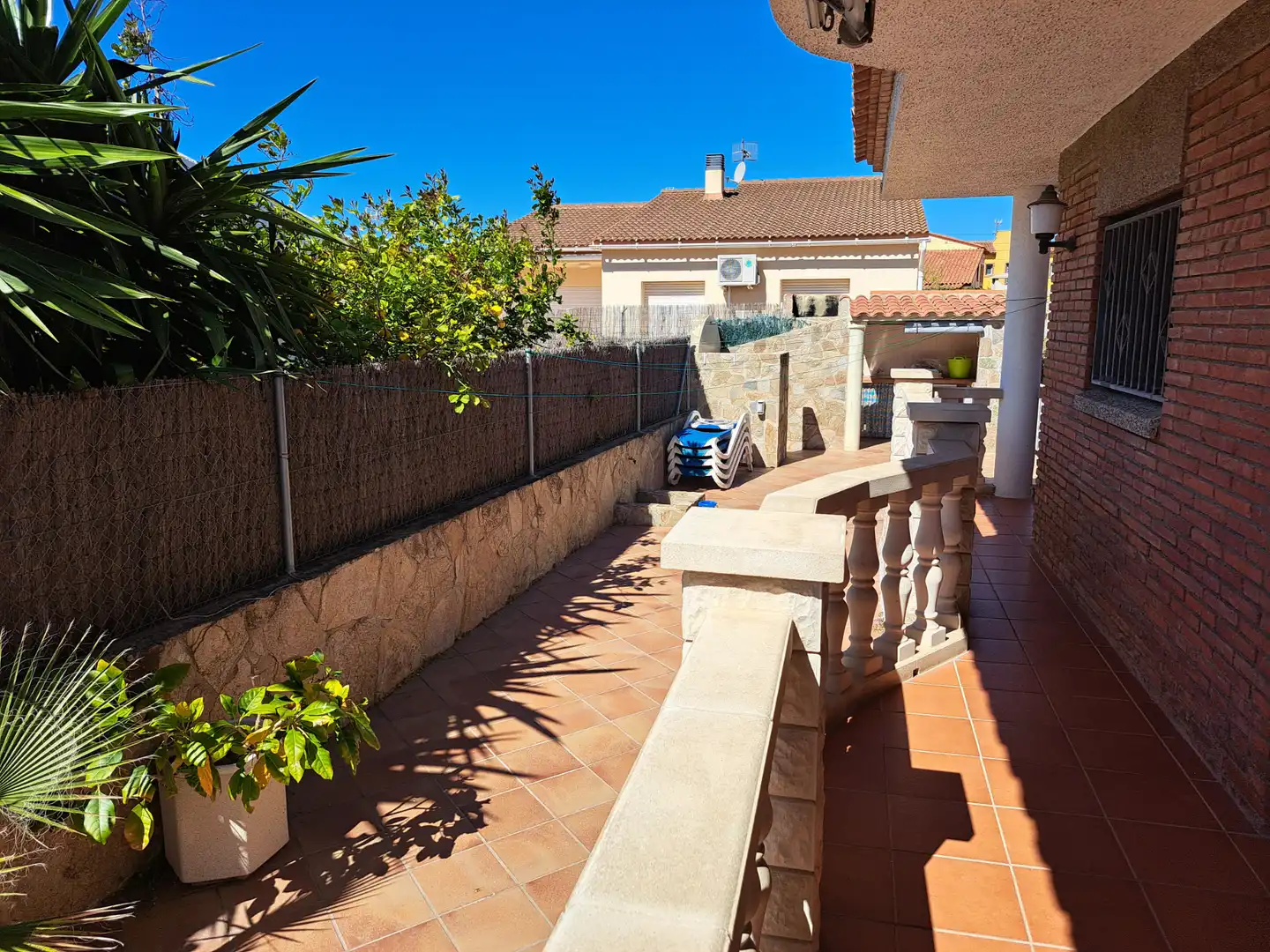 Jardín de Casa o chalet en venta en Cunit con Aire acondicionado, Calefacción y Jardín privado