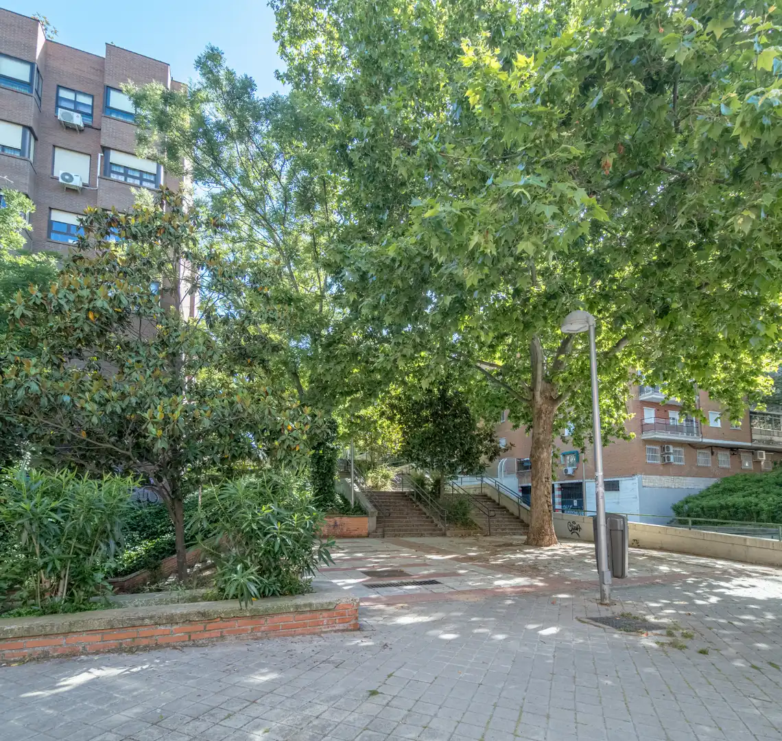 Vista exterior de Piso en venta en Madrid con Aire acondicionado, Calefacción y Amueblado