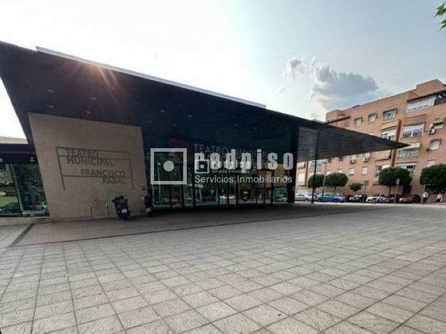 Exterior view of Flat for sale in Pinto  with Air Conditioner and Heating