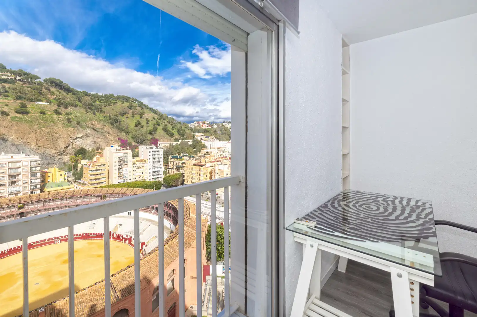 Habitación de Piso en venta en Málaga con Aire acondicionado, Calefacción y Terraza