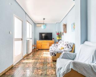 Living room of Flat for sale in  Madrid Capital  with Terrace