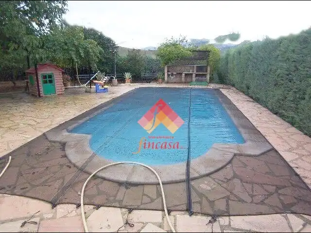 Casa con piscina en venta en Partidas Norte