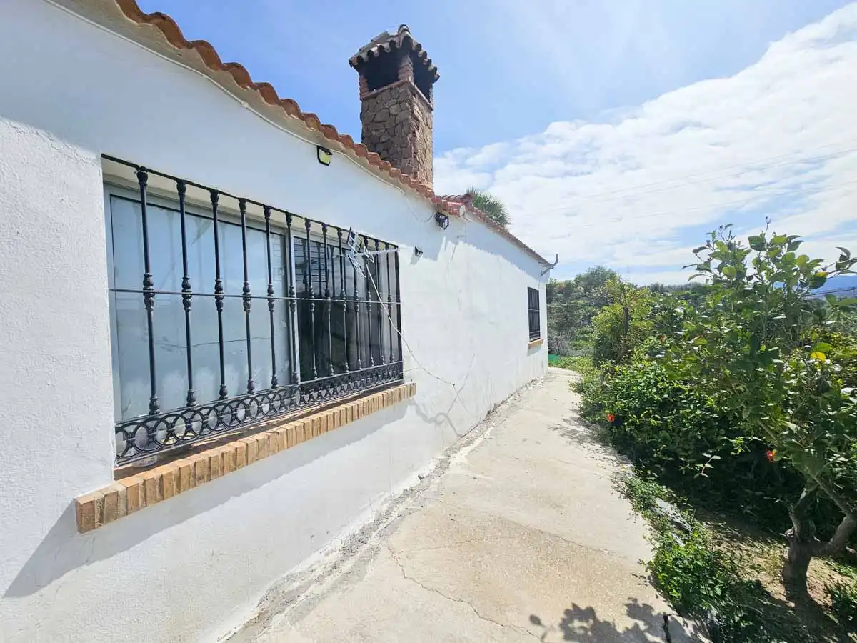 Exterior view of Country homes for sale in Málaga
