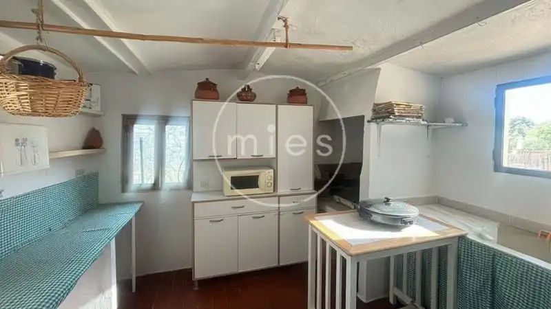 Cuina de Casa o xalet en venda en Turís amb Aire condicionat, Jardí privat i Terrassa