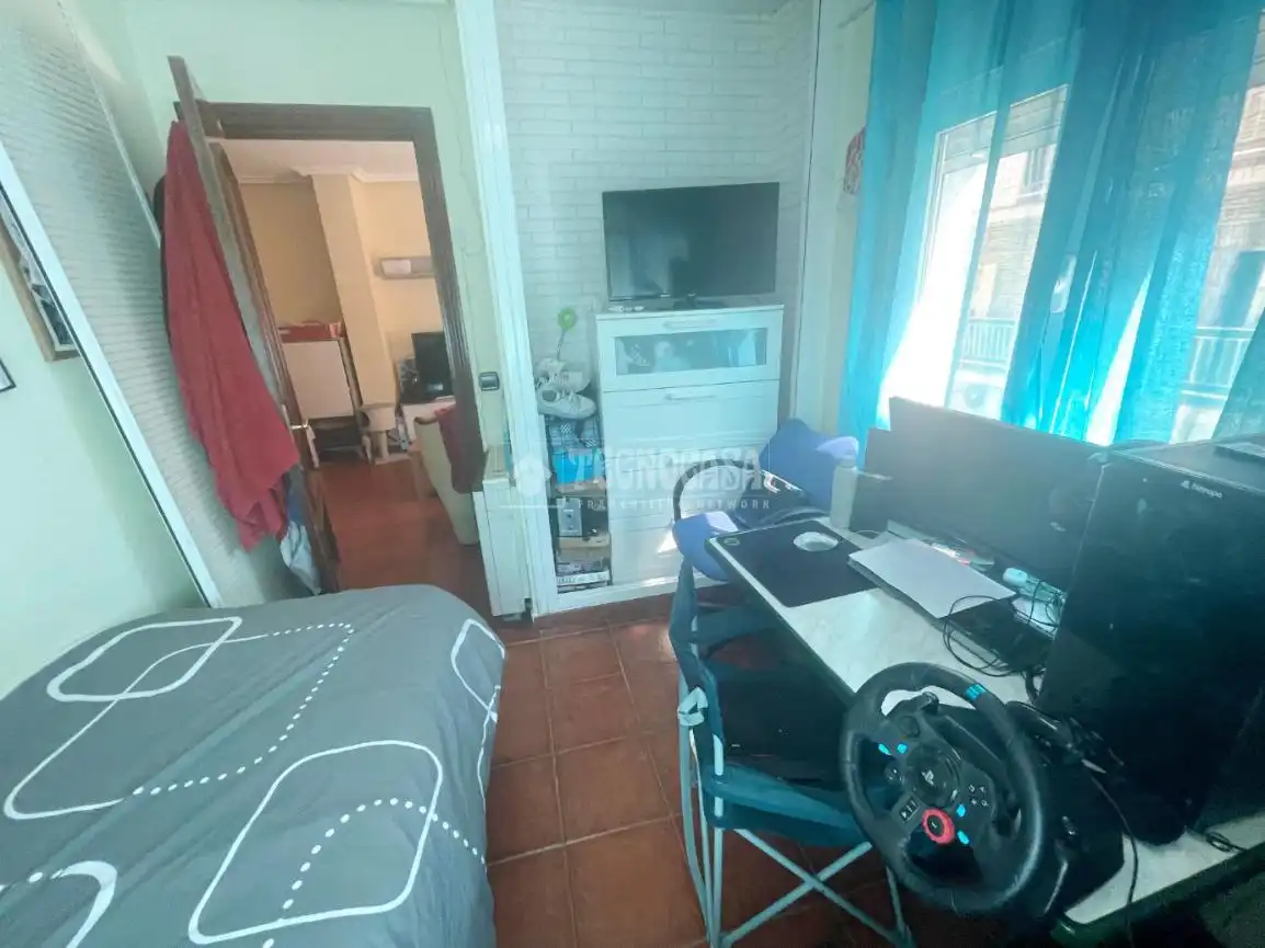 Schlafzimmer von Wohnung zum Verkauf in Madrid mit Klimaanlage, Heizung und Terrasse