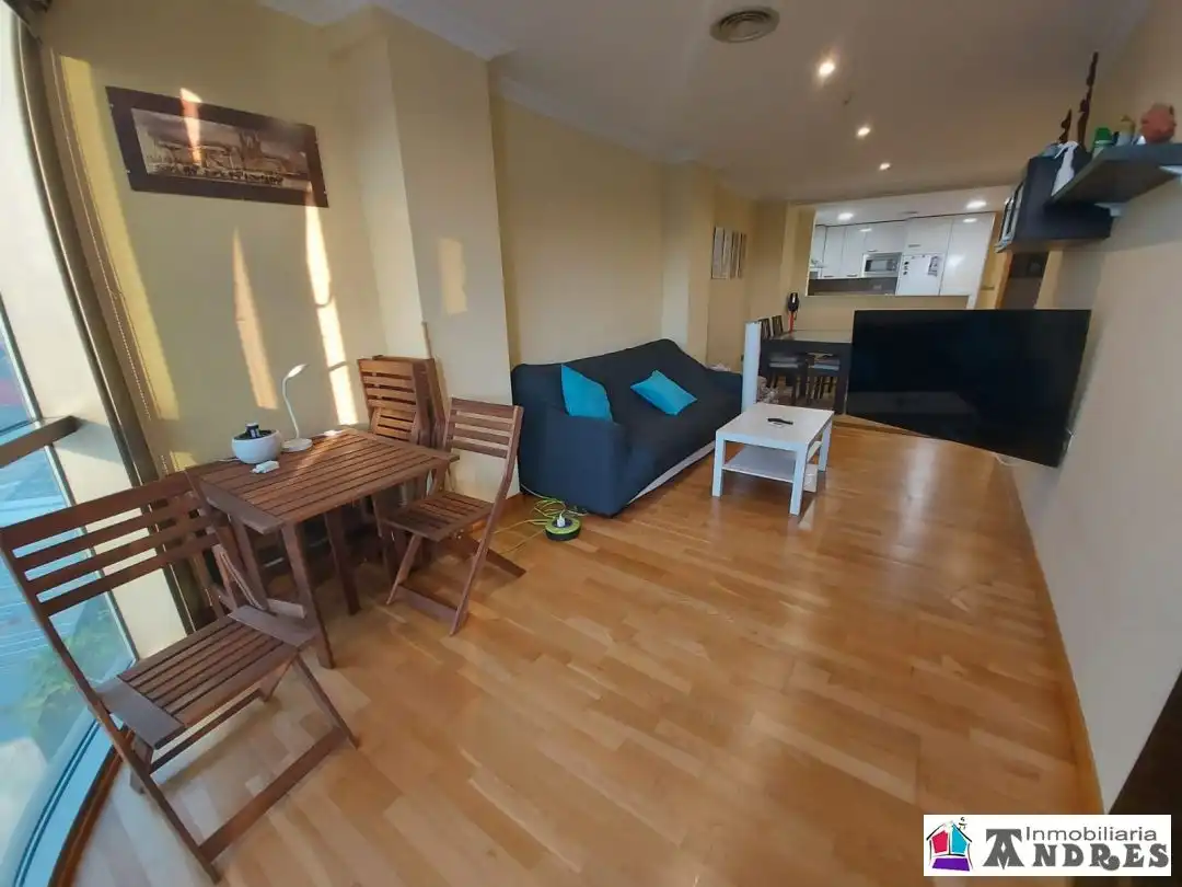 Sala de estar de Dúplex en venta en Bermeo con Calefacción