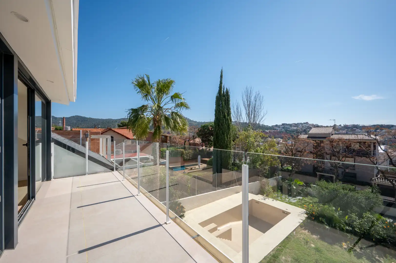 Terrassa de Casa o xalet en venda en Sant Just Desvern amb Aire condicionat, Calefacció i Jardí privat