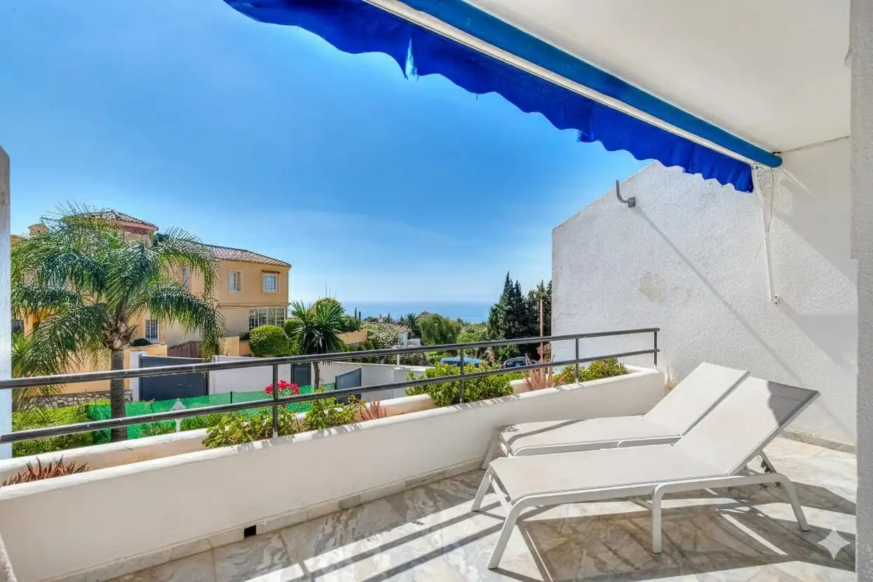 Terrassa de Casa adosada en venda en Mijas amb Aire condicionat, Calefacció i Jardí privat