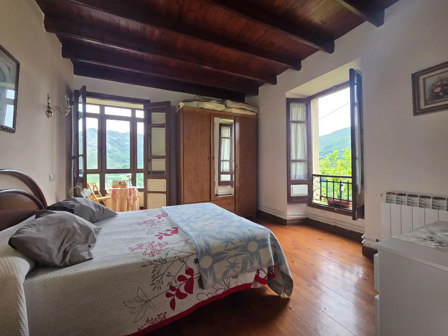 Habitación de Casa o chalet en venta en Peñamellera Baja con Calefacción, Jardín privado y Trastero