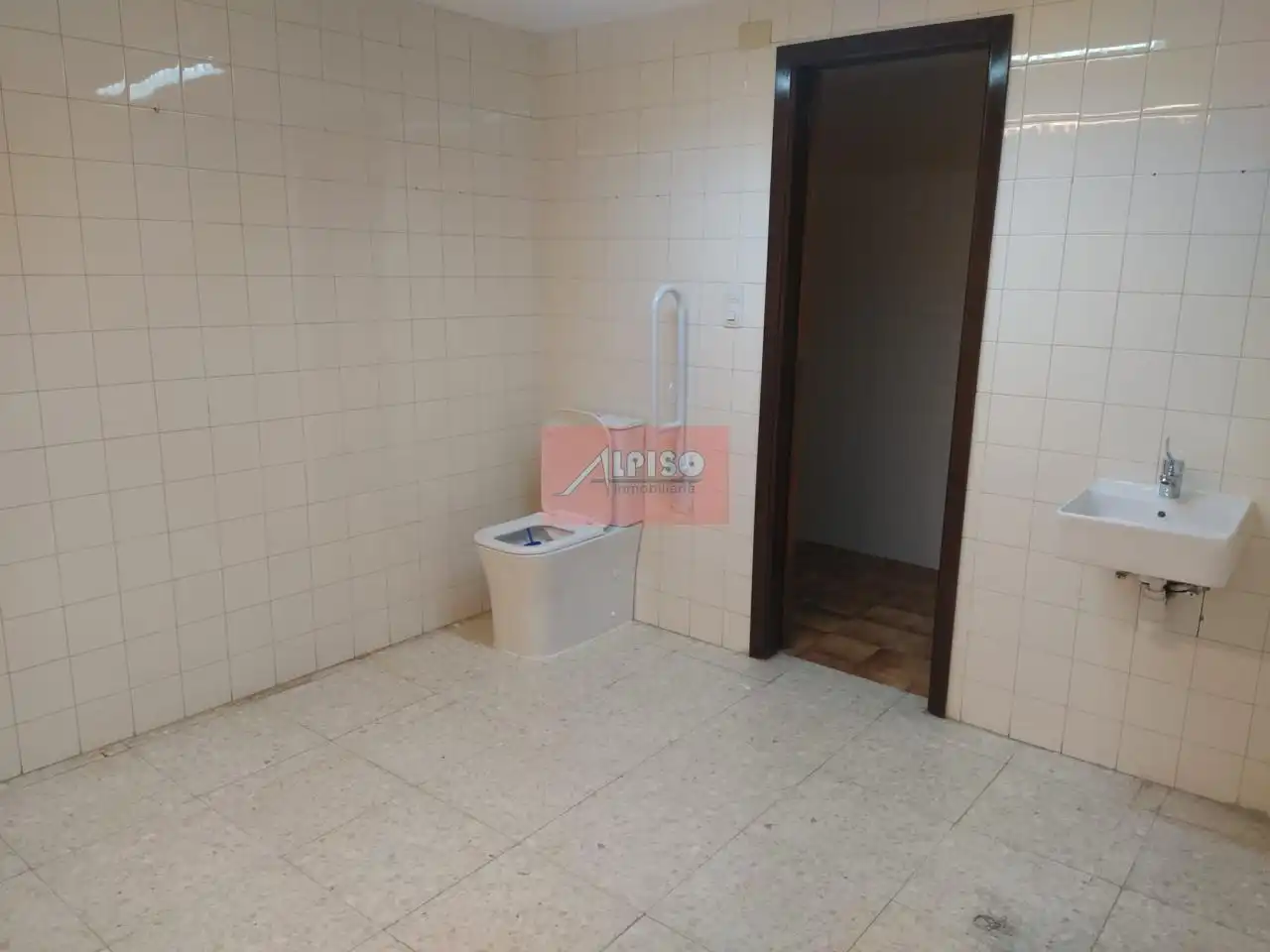 Local commercial à vendre à Curros Enriquez, imagen 6