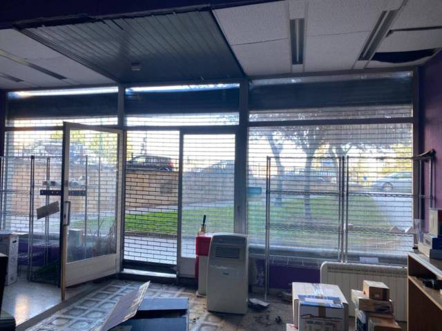 Local comercial en Alquiler en DEL  CID en Los Vadillos - R. Sanitaria - Pozanos