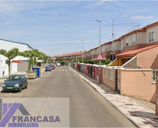 Vista exterior de Casa o xalet en venda en Santovenia de Pisuerga