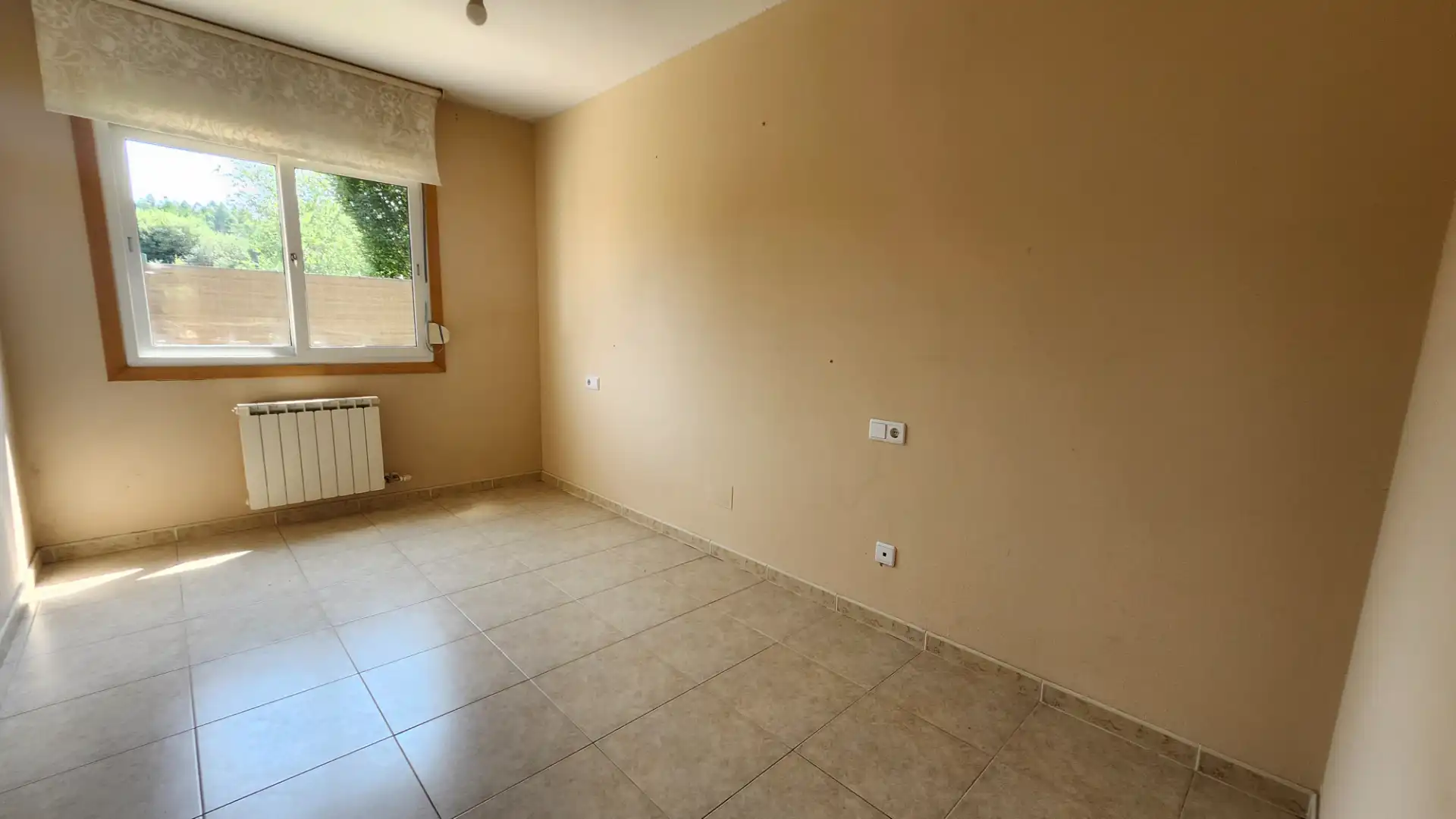Habitación de Piso en venta en Miño con Calefacción, Jardín privado y Trastero