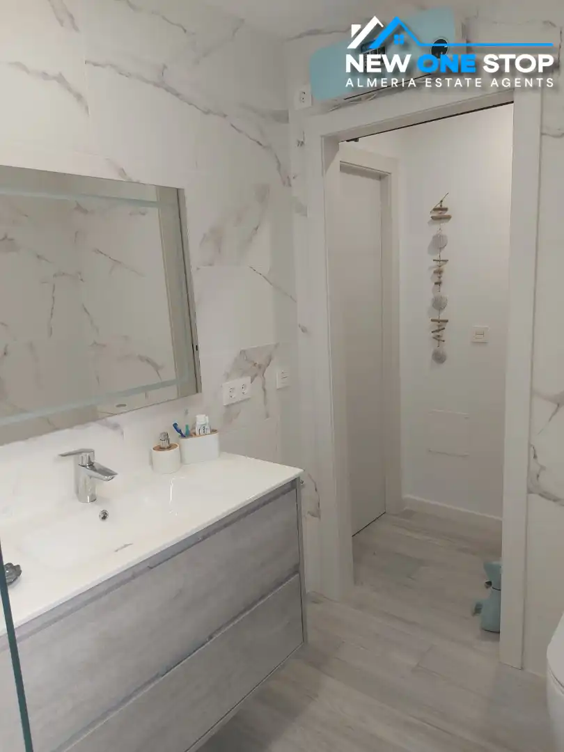 Bathroom of Houses for sale in Pulpí  with Air Conditioner, Private garden and Terrace