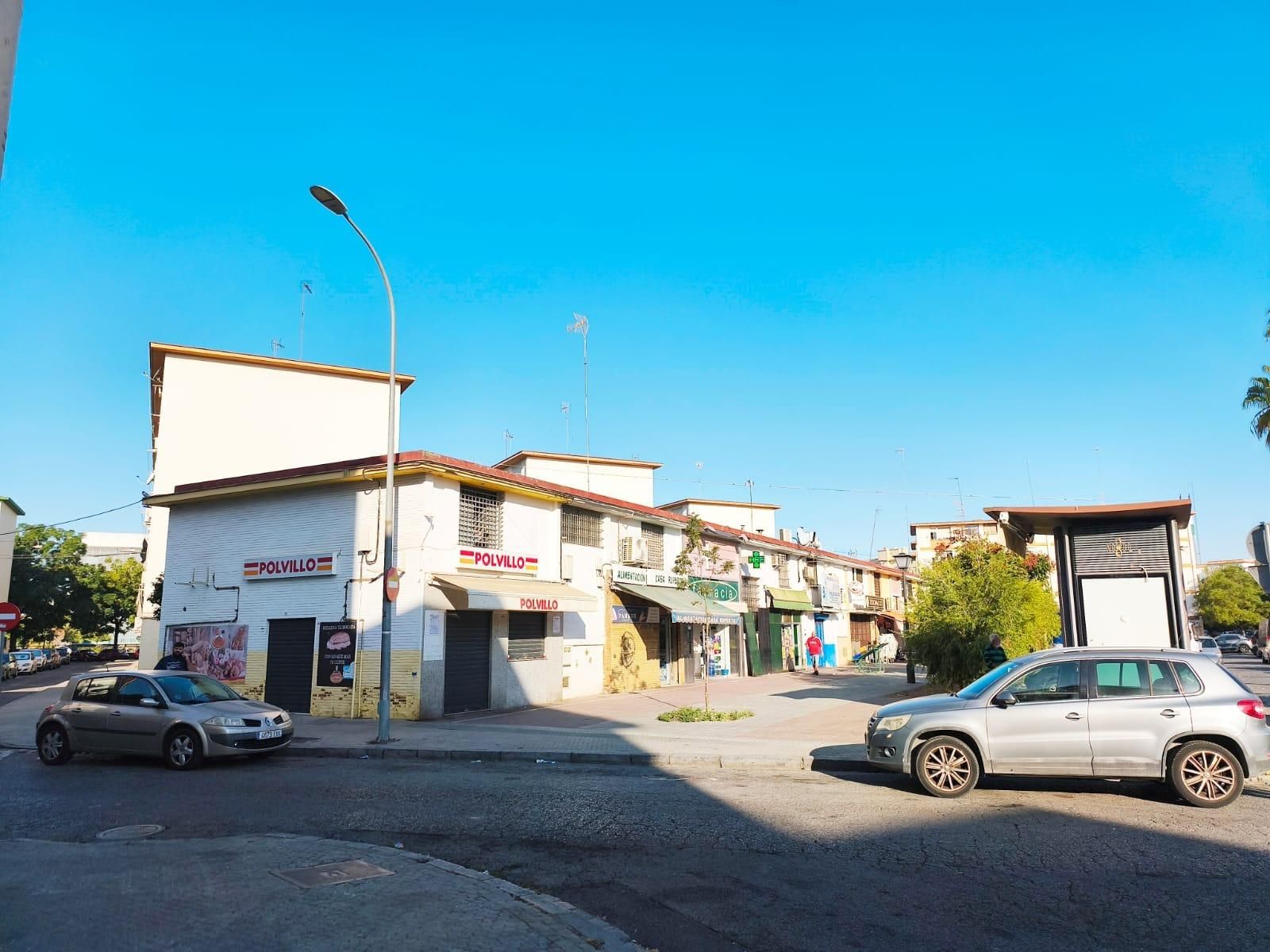 Exterior view of Flat for sale in  Sevilla Capital