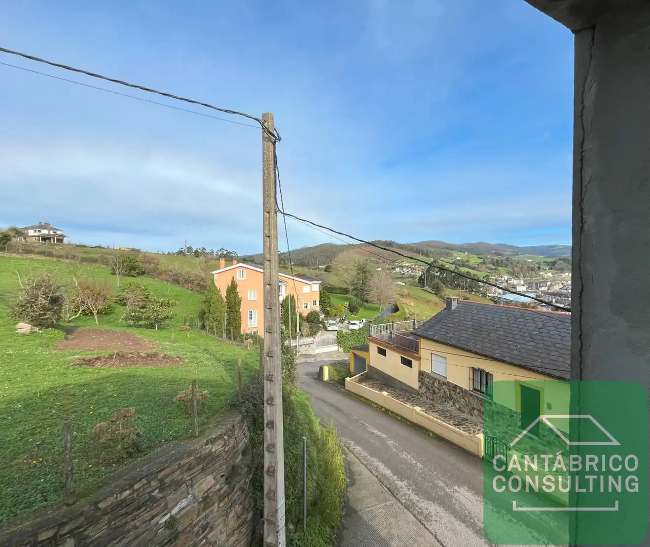 Vista exterior de Casa adosada en venta en Vegadeo