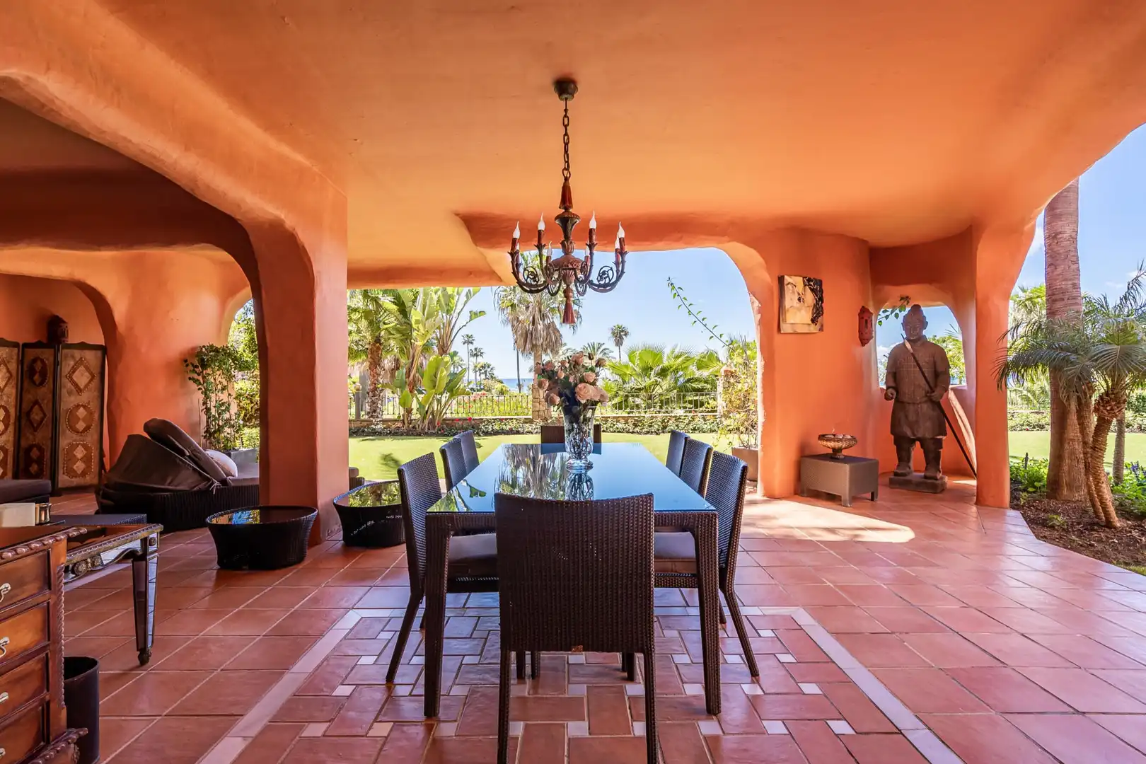 Garten von Maisonette zum Verkauf in Estepona mit Klimaanlage, Terrasse und Schwimmbad