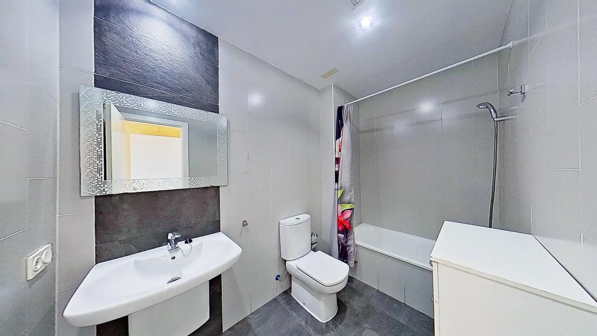 Bathroom of Flat for sale in Gualchos  with Terrace and Community pool