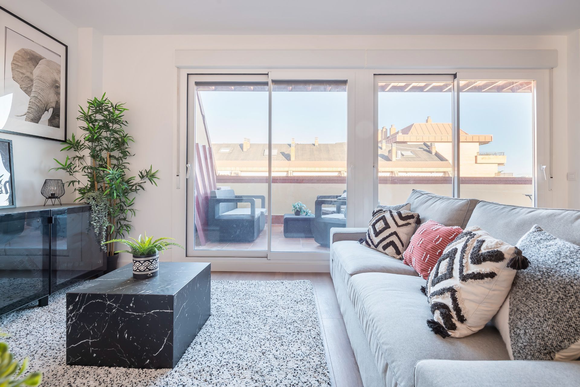 Sala d'estar de Àtic en venda en  Madrid Capital amb Aire condicionat, Calefacció i Terrassa