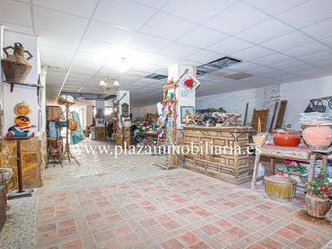 Casa con balcón en venta en Centro