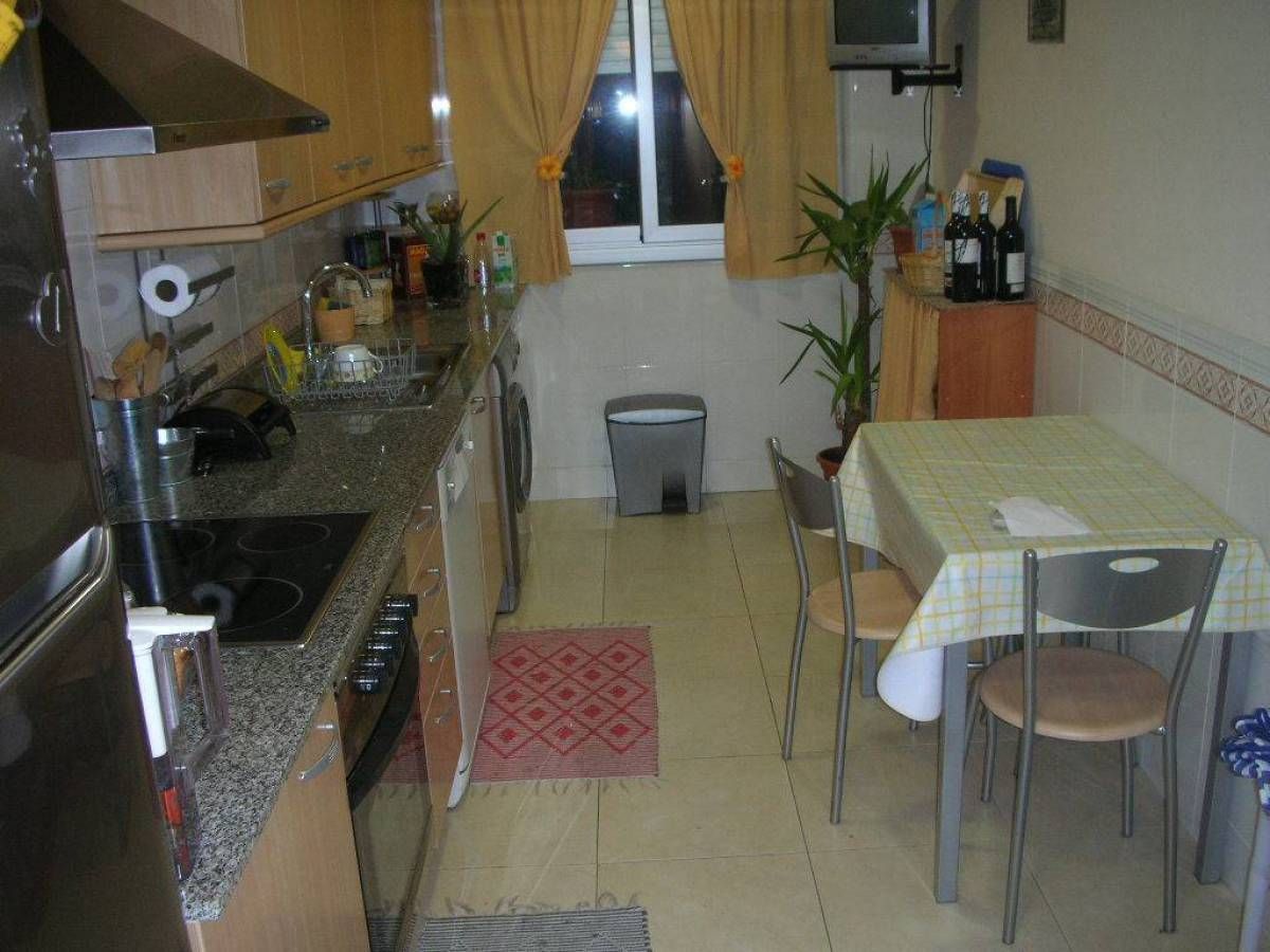 Cuina de Pis en venda en Manresa amb Aire condicionat, Calefacció i Terrassa
