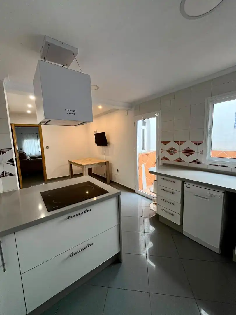 Kitchen of Houses for sale in Coria del Río