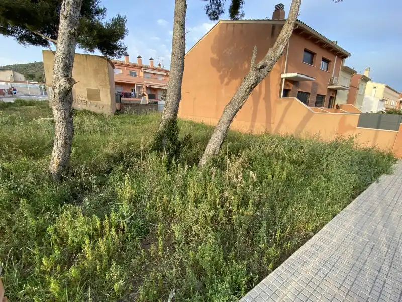 Grundstücke und Bauplätze zum Verkauf in Roda de Barà, imagen 3