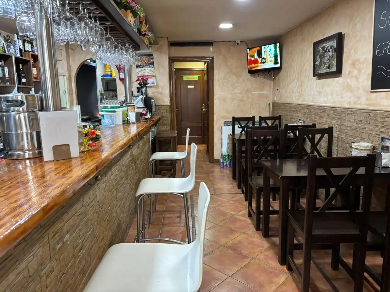 Commercial properties for sale in Granada  with Air Conditioner