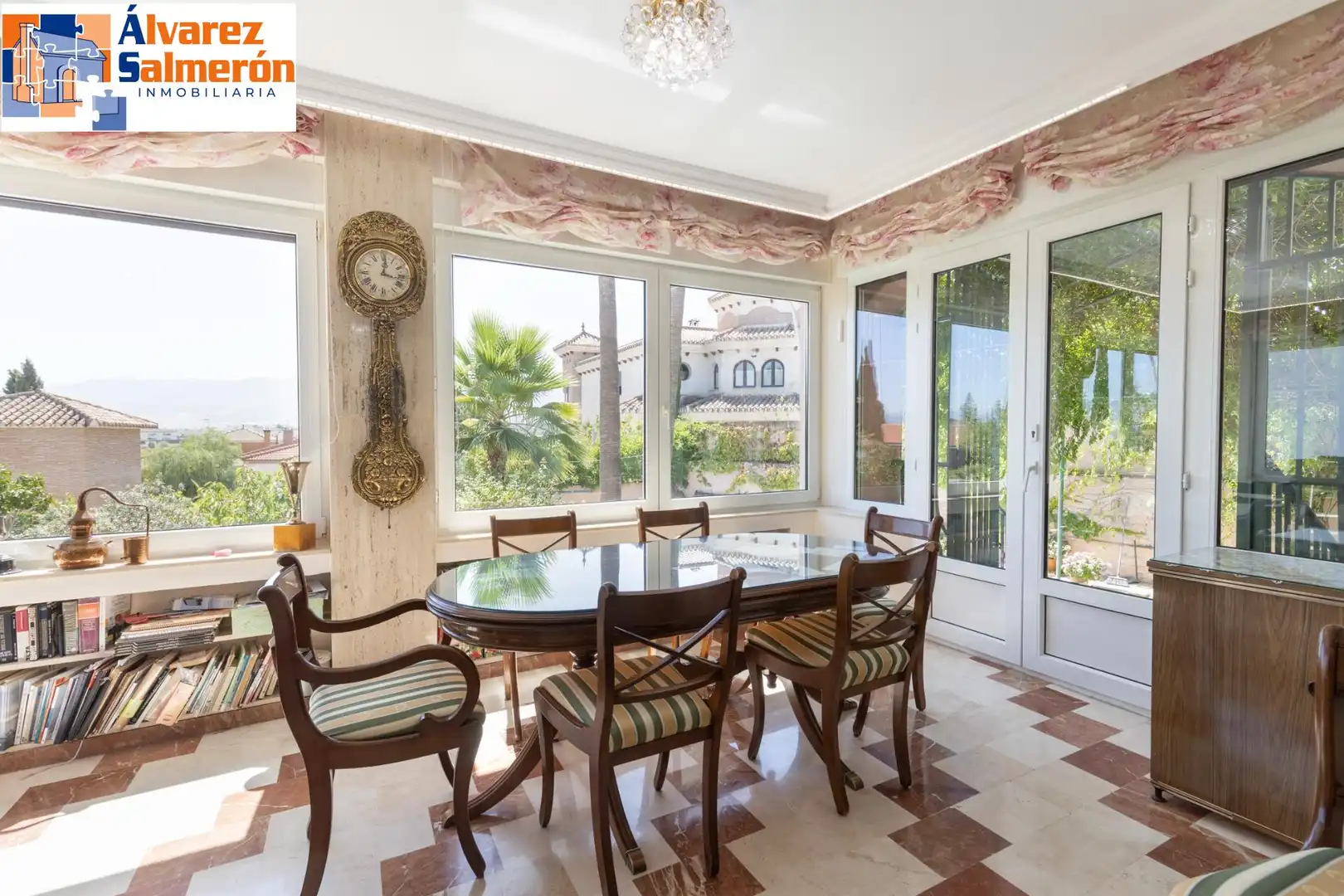 House with pool for sale in Avenida MONTEVIVE, imagen 4