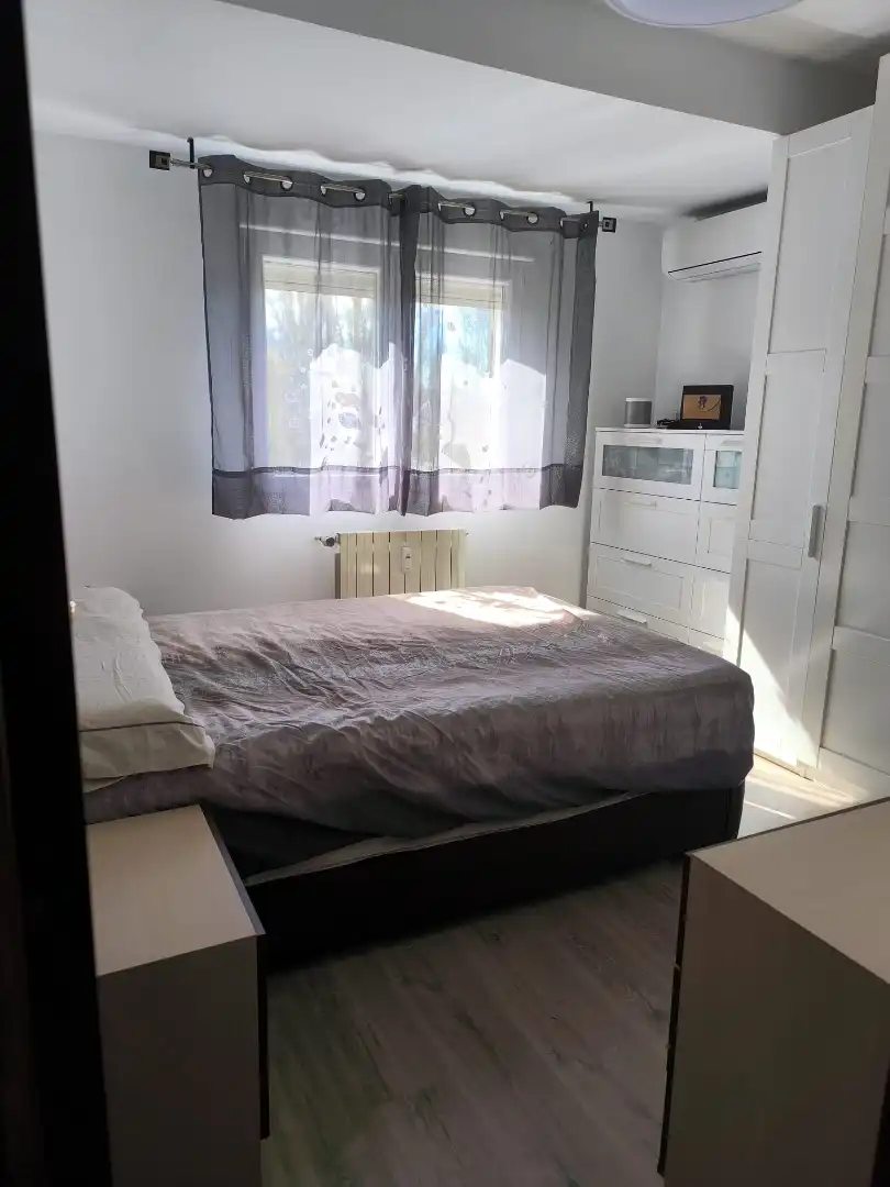 Bedroom of Flat for sale in Zaragoza  with Air Conditioner, Heating and Terrace