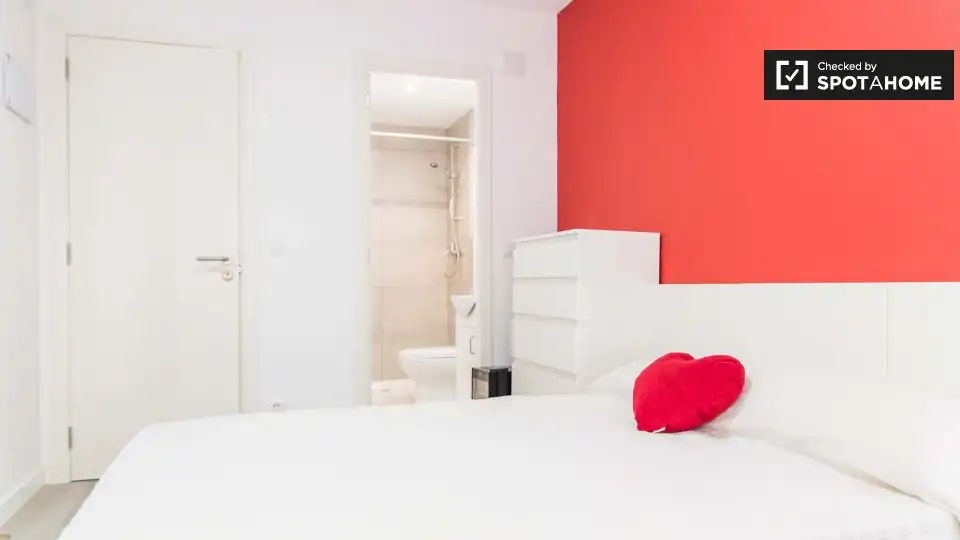 Schlafzimmer von Wohnung zur Miete in Burjassot mit Klimaanlage, Heizung und Möbliert