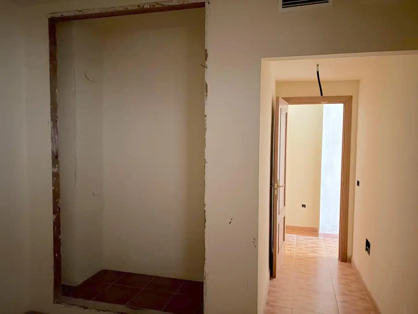 Wohnung zum Verkauf in Calle TORREMOLINOS, Almuñecar Centro