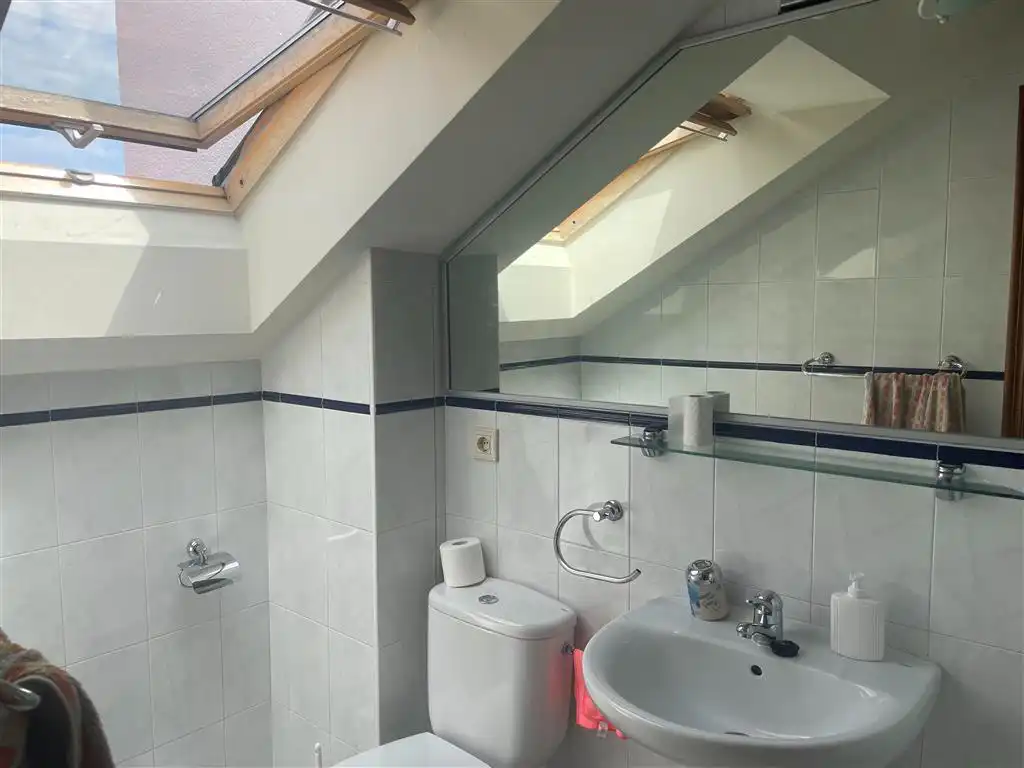 Bathroom of Flat for sale in San Vicente de la Barquera  with Heating, Parquet flooring and Furnished