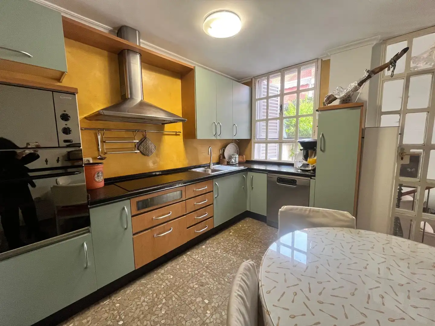 Kitchen of Houses for sale in Sevilla  with Air Conditioner, Heating and Private garden