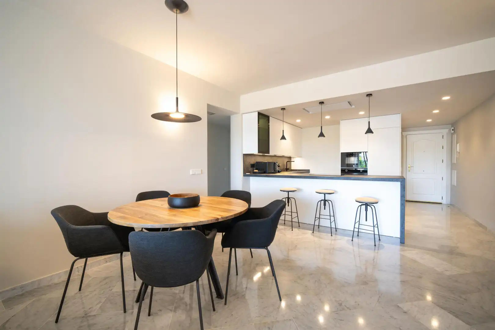 Apartament amb terrassa en venda a Milla de Oro, imagen 4