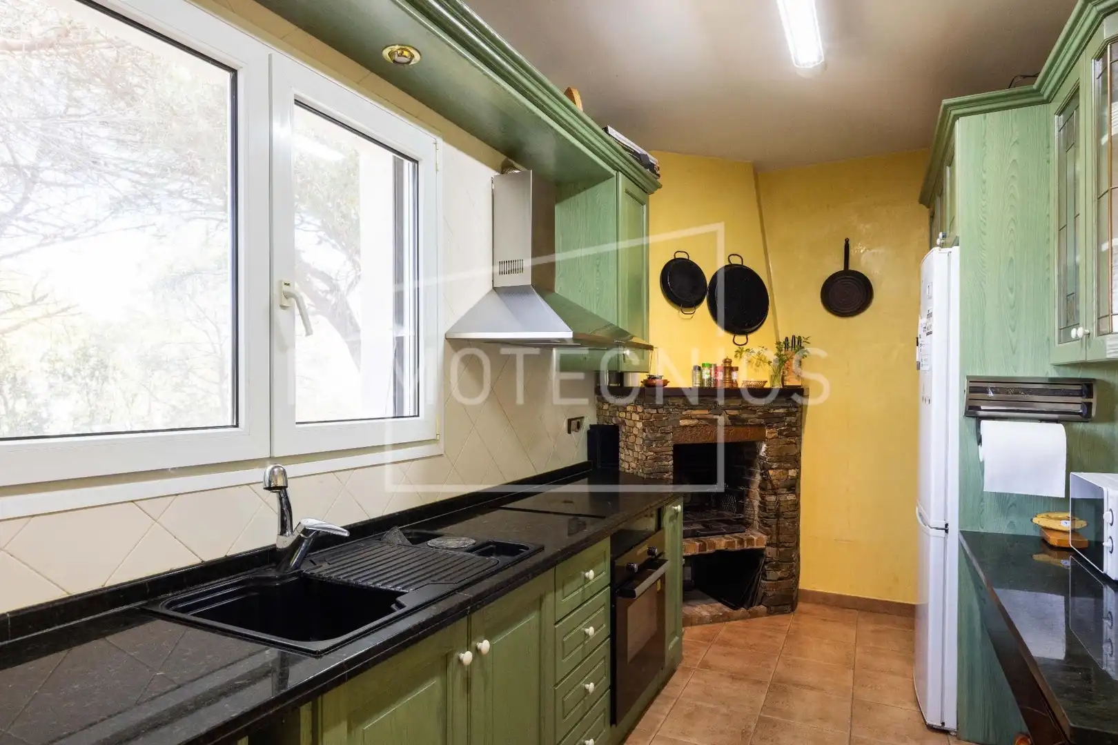 Cocina de Casa o chalet en venta en Llinars del Vallès con Aire acondicionado, Calefacción y Alarma