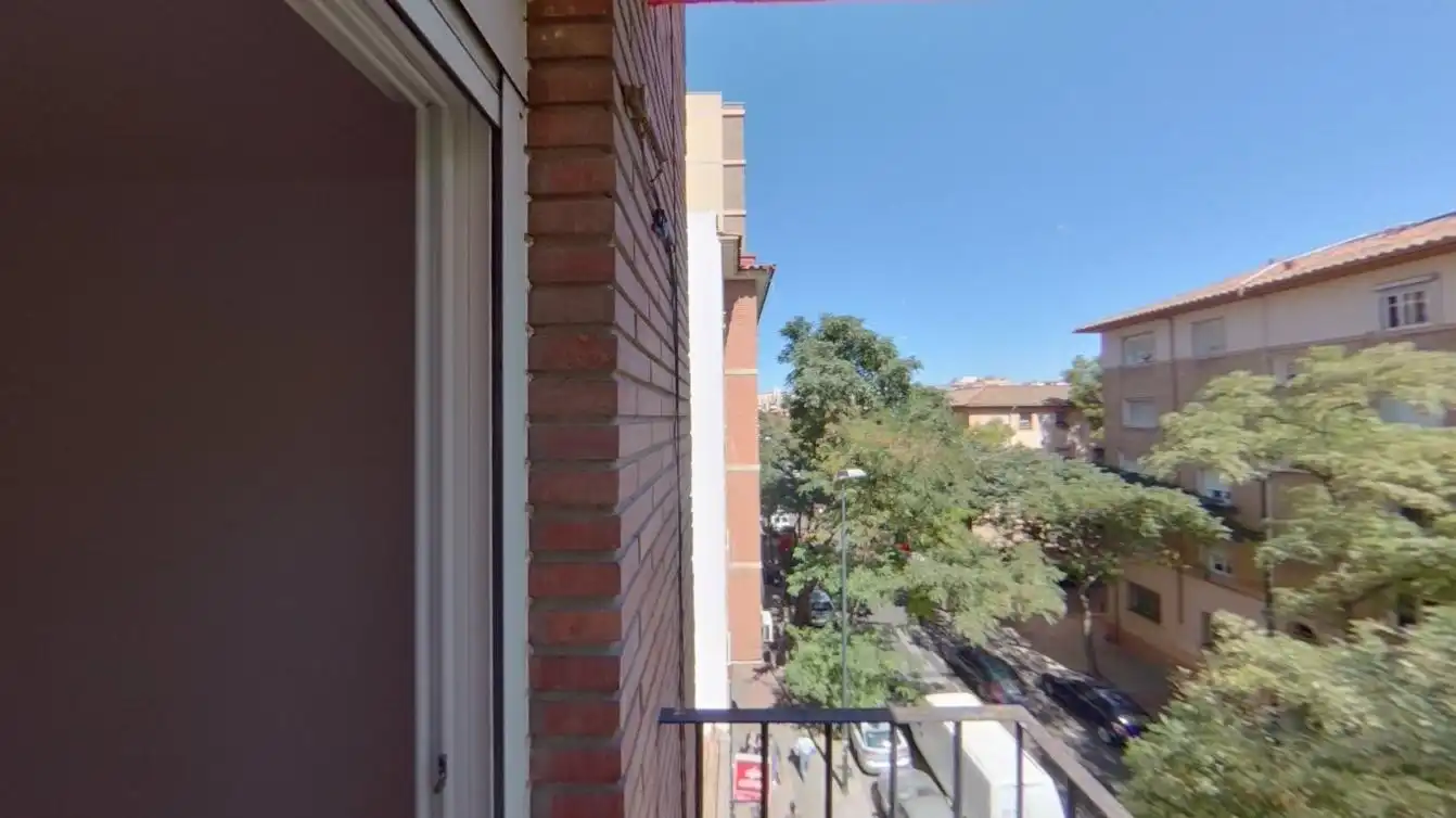 Terraza de Piso en venta en Zaragoza con Horno y Balcón