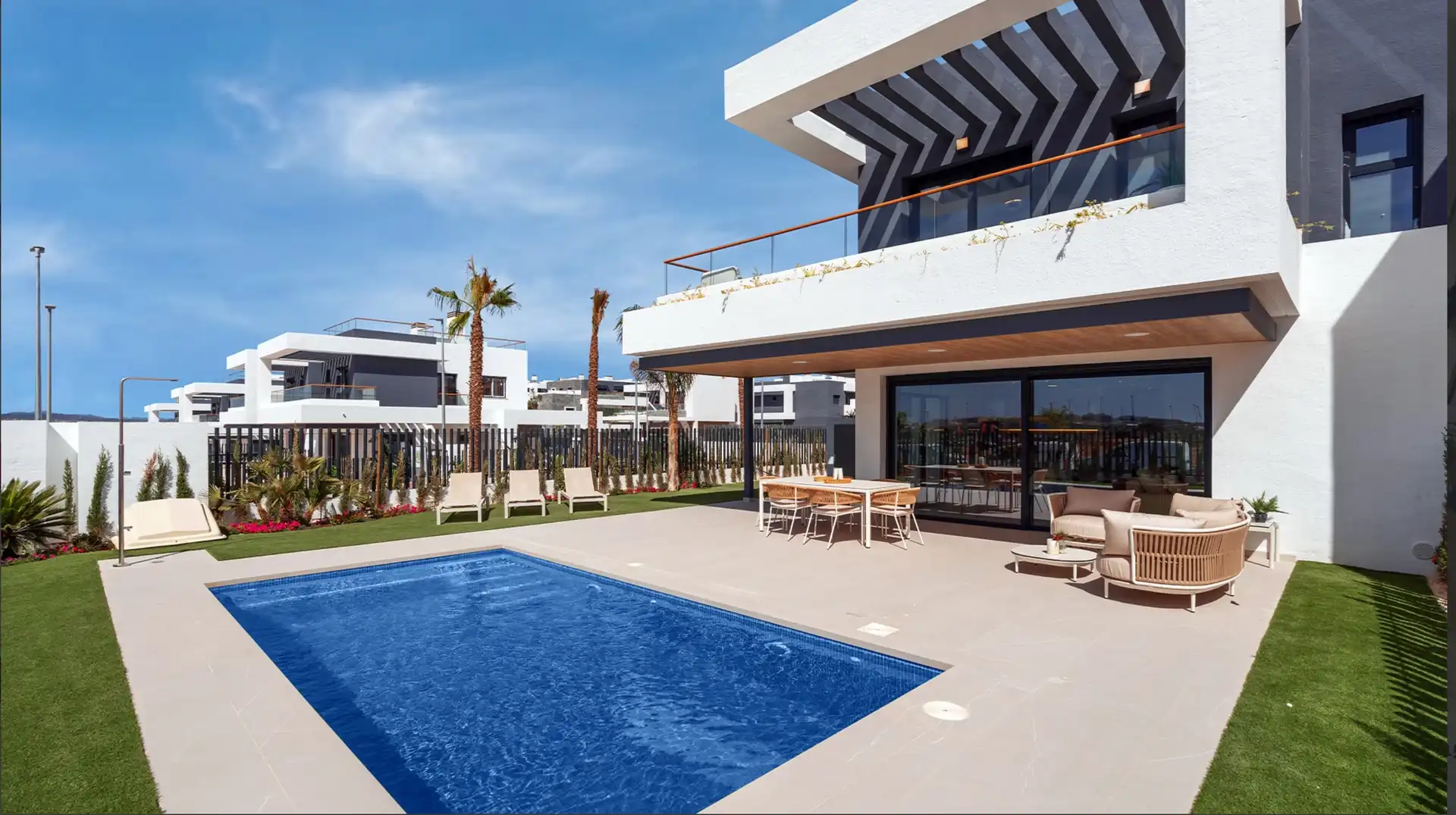 Terrassa de Casa o xalet en venda en Torrevieja amb Aire condicionat, Terrassa i Piscina