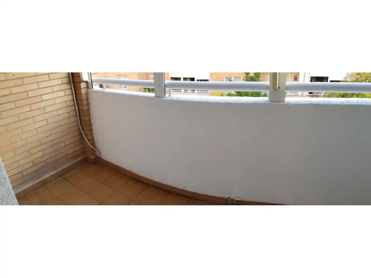 Terraza de Piso de alquiler en Sevilla con Aire acondicionado, Balcón y Piscina comunitaria