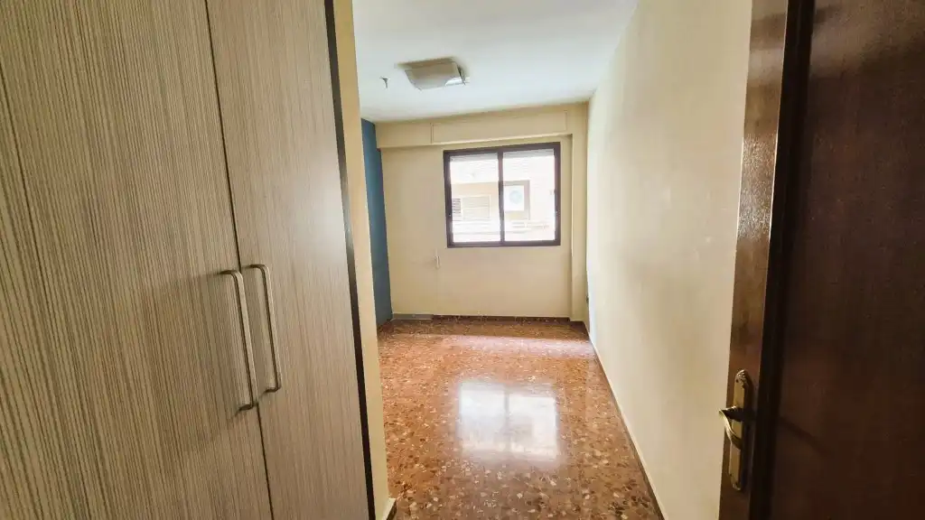 Habitación de Piso en venta en Torrent con Balcón