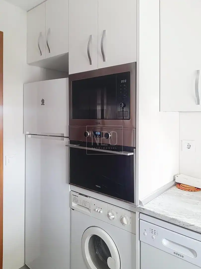 Cuina de Pis en venda en Madrid amb Calefacció, Parquet i Terrassa