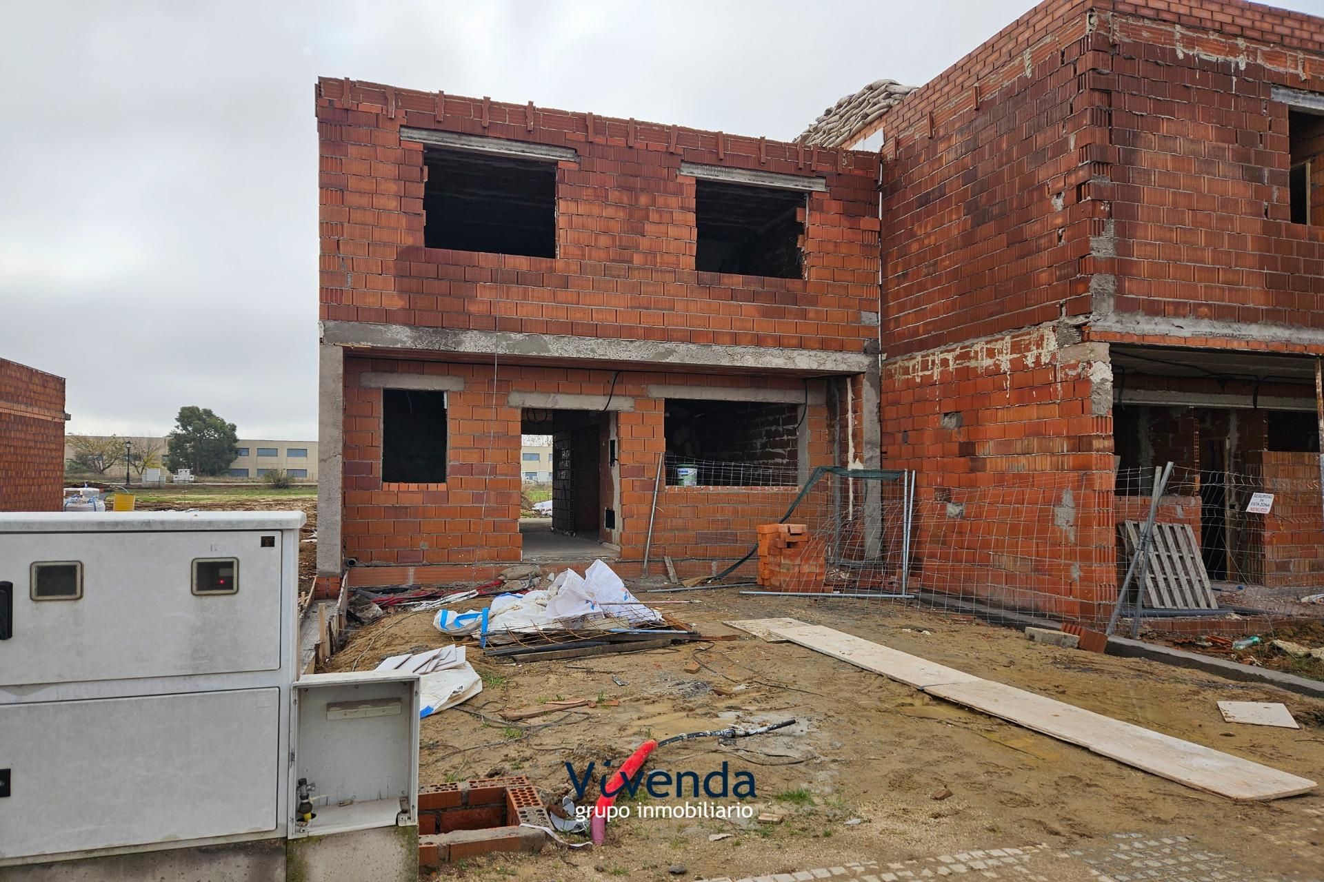 Vista exterior de Casa adosada en venta en Carranque con Jardín privado y Terraza