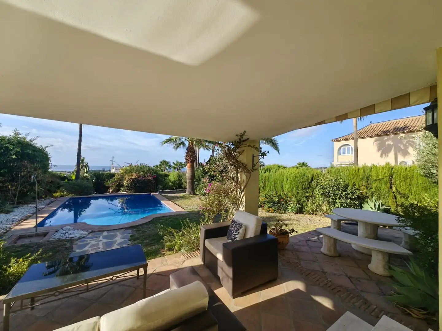 Jardí de Casa o xalet en venda en Estepona amb Aire condicionat, Jardí privat i Terrassa